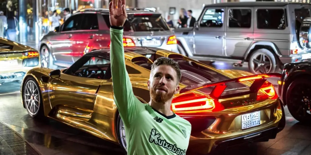 Iker Muniain y auto de lujo