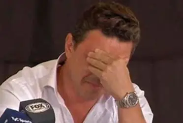 Al Muñeco se lo vió con los ojos llorosos en el estadio