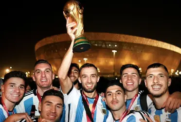 Como a lo largo de toda la copa, la FIFA volvió a mimar a River Plate