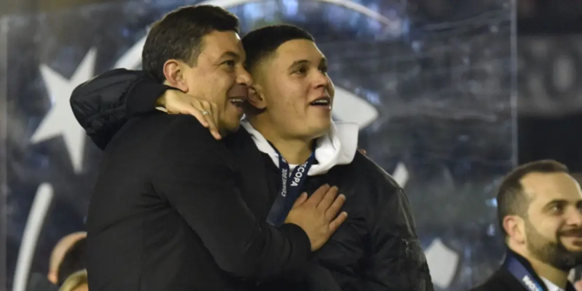 El colombiano publicó en sus redes sociales una muy emotiva foto