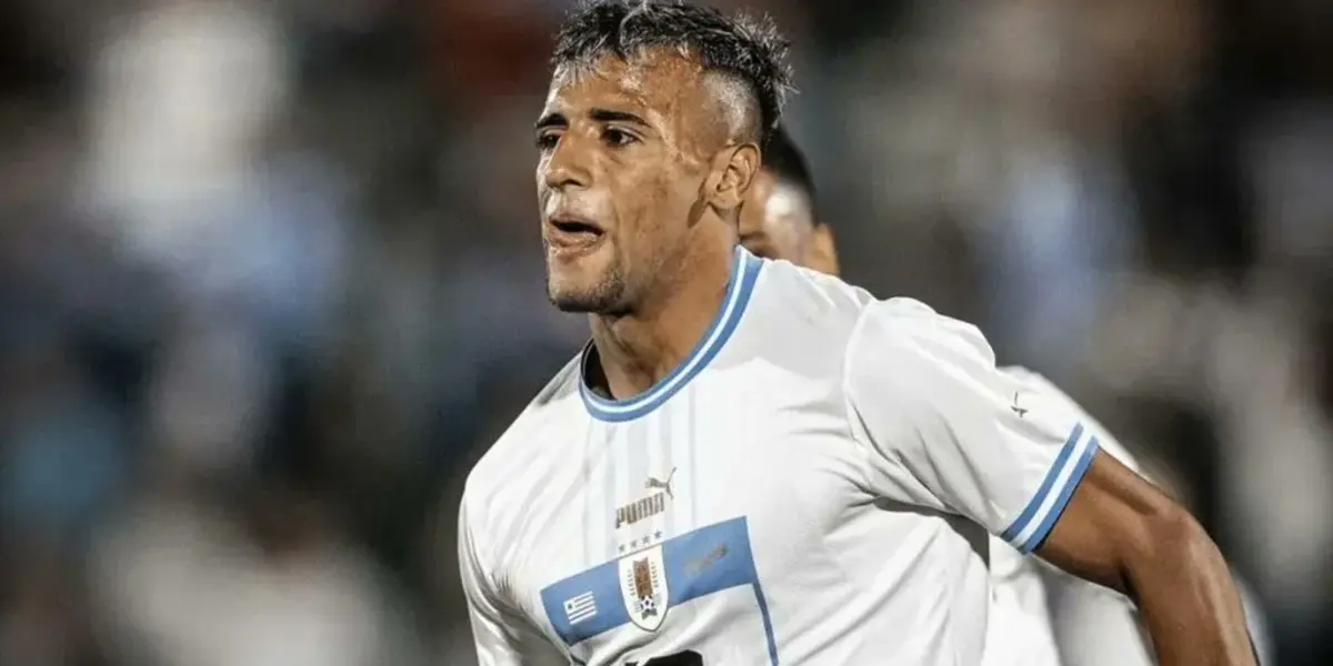 El delantero uruguayo podría ser refuerzo del Millonario.