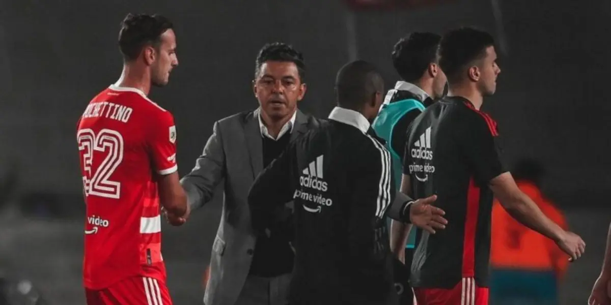 El entrenador del Millonario fue a buscar a sus dirigidos tras la derrota contra Banfield