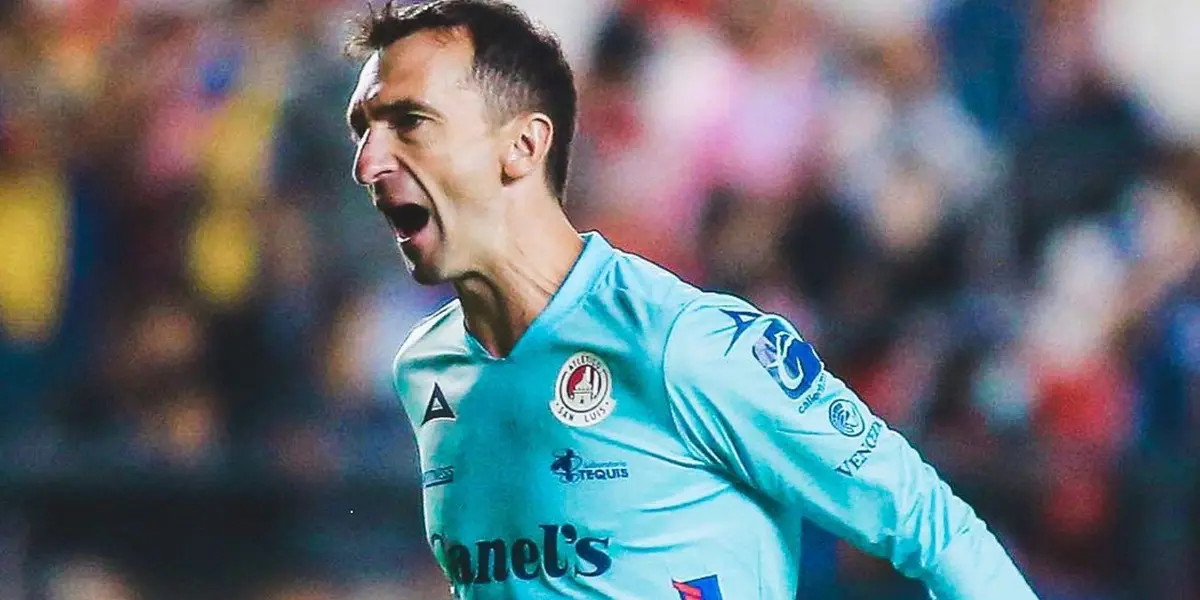 El ex arquero del Millonario fue protagonista en México