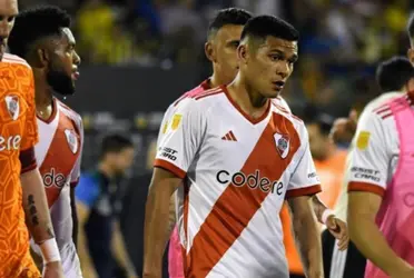 El lateral derecho demuestra una vez más que no está a la altura de esta camiseta.