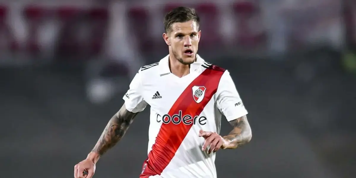 El mediocampista todavía no renovó su contrato y su futuro en Núñez es incierto.