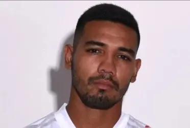 En las últimas horas, llegó una falsa noticia sobre el zaguero central