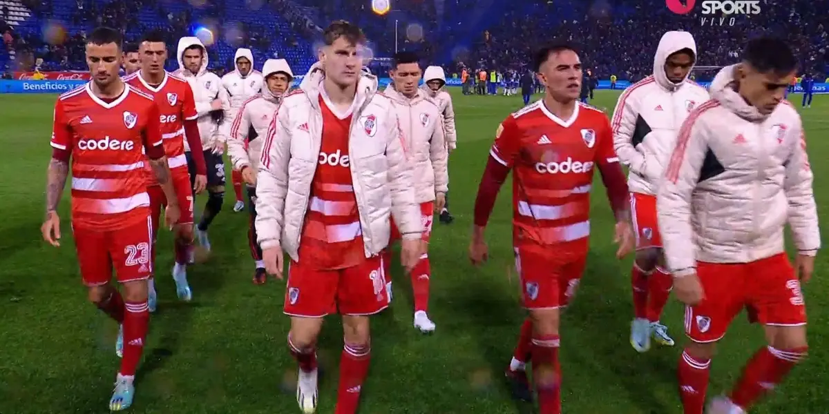 Este futbolista no está rindiendo y la gente lo quiere fuera del equipo titular