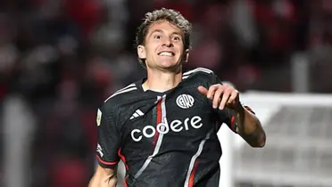 Facundo Colidio feliz tras anotar uno de sus goles ante Instituto