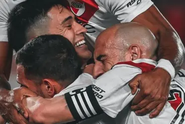 Javier Pinola iría al banco de los suplentes el próximo domingo