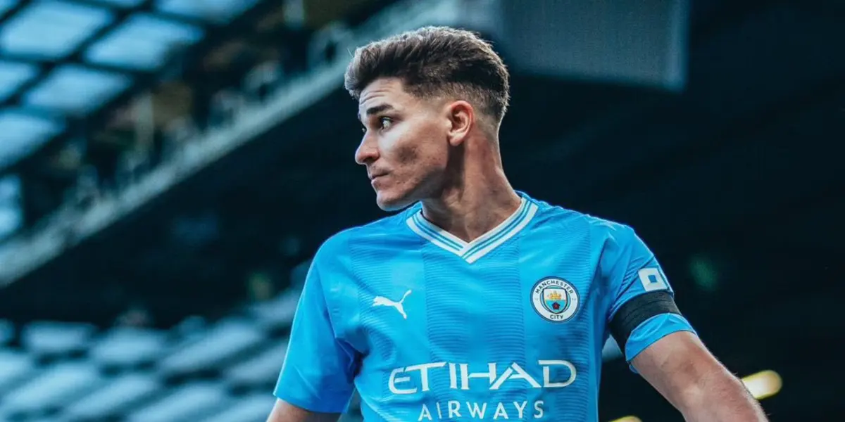 Julián Álvarez en Manchester City