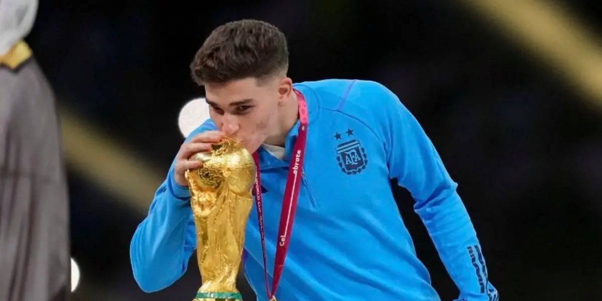 La Araña no se olvida de el club que lo formó y tuvo este hermoso gesto