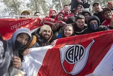 Los aficionados del Millonario recibieron al plantel de la mejor manera