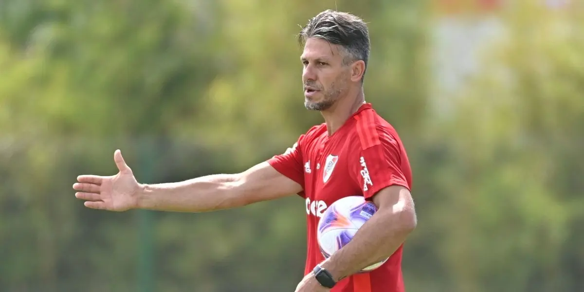 Los hinchas del Millonario se expresaron en redes sociales y le hicieron un pedido al entrenador