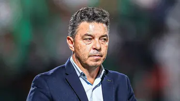 Marcelo Gallardo dirigiendo en Al Ittihad