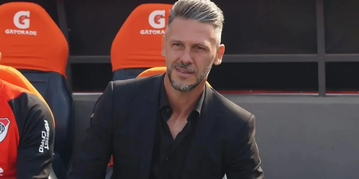 Martín Demichelis dirigiendo a River Plate