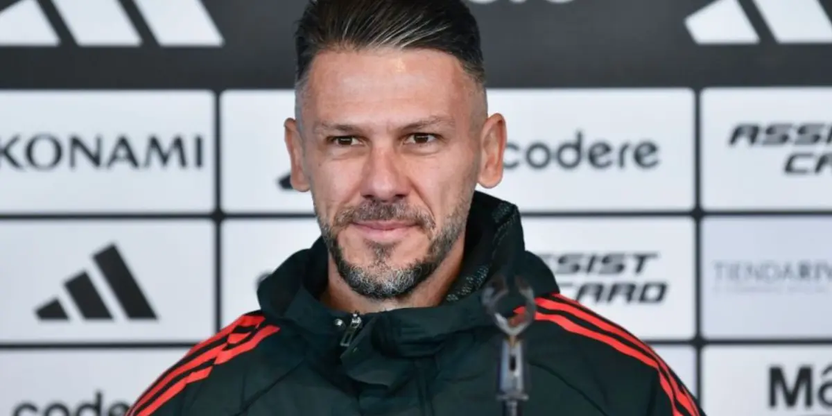 Martín Demichelis en conferencia de prensa.