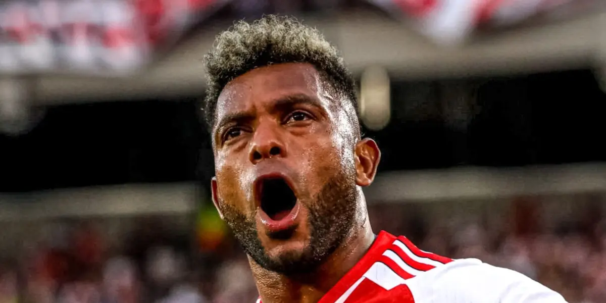 Miguel Ángel Borja festejando en River