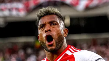 Miguel Ángel Borja festejando en River