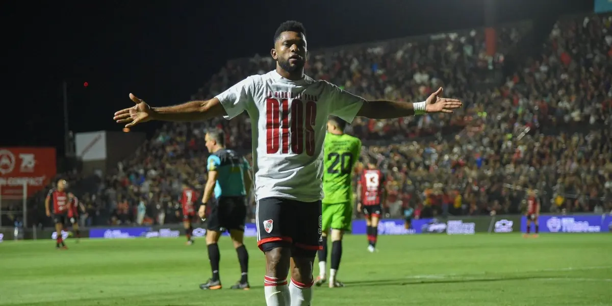 Un ex entrenador del delantero colombiano lo llenó de elogios