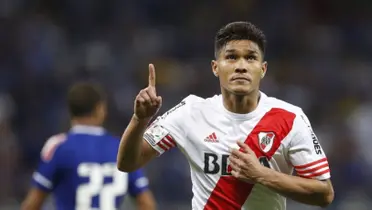 Teófilo Gutiérrez festejando su gol en River en 2015